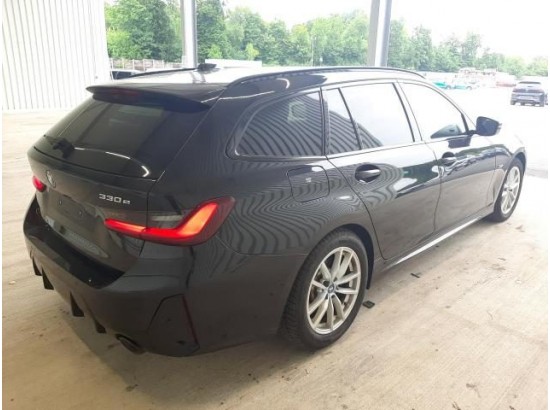 2022 BMW 3er Touring 330 e M Sport 2022 BMW 3er Touring 330 e M Sport