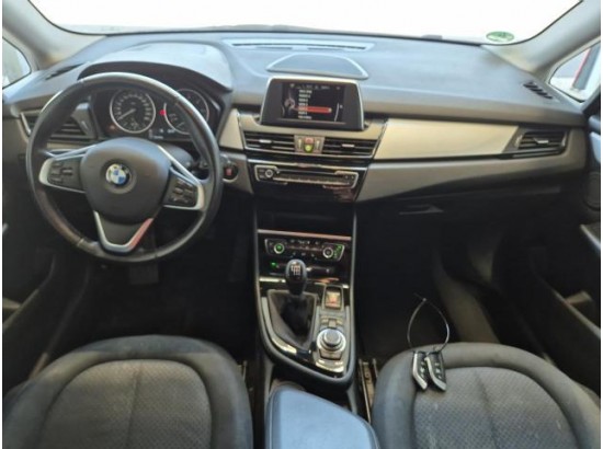 2016 BMW 2er Active Tourer 218 d 2016 BMW 2er Active Tourer 218 d
