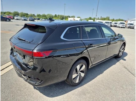 2025 Volkswagen Passat Variant 1.5 eTSI 110 kW Business 2025 Volkswagen Passat Variant 1.5 eTSI 110 kW Business