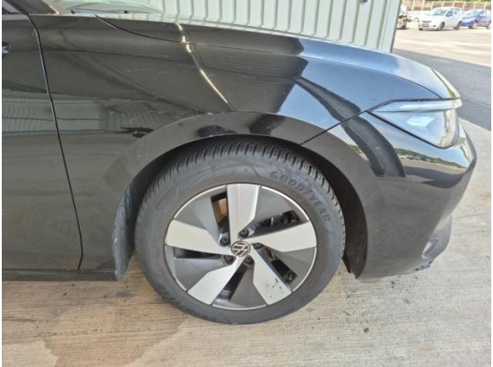2024 Volkswagen Passat Variant 1.5 eTSI 110 kW 2024 Volkswagen Passat Variant 1.5 eTSI 110 kW