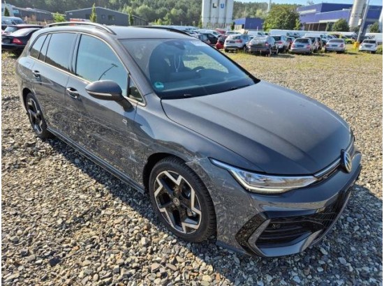 2025 Volkswagen Golf VIII Variant 1.5 eTSI 110 kW R-Line 2025 Volkswagen Golf VIII Variant 1.5 eTSI 110 kW R-Line