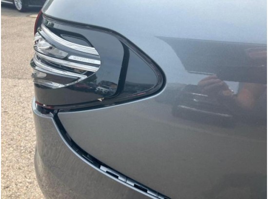 2018 Mercedes-Benz C -Klasse T-Modell C 180 T CGI 2018 Mercedes-Benz C -Klasse T-Modell C 180 T CGI