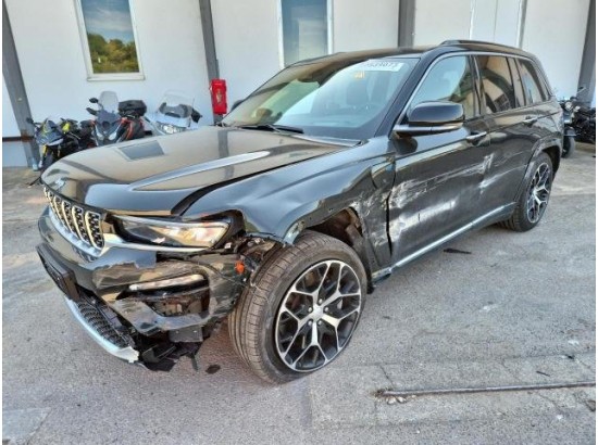 2025 Jeep Grand Cherokee Summit Reserve Plug-In-Hybrid 4Xe 2025 Jeep Grand Cherokee Summit Reserve Plug-In-Hybrid 4Xe