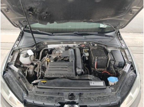 2015 Volkswagen Golf VII Lim. Lounge BMT