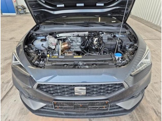 2025 Seat Leon 1.5 eTSI 110 kW FR 2025 Seat Leon 1.5 eTSI 110 kW FR