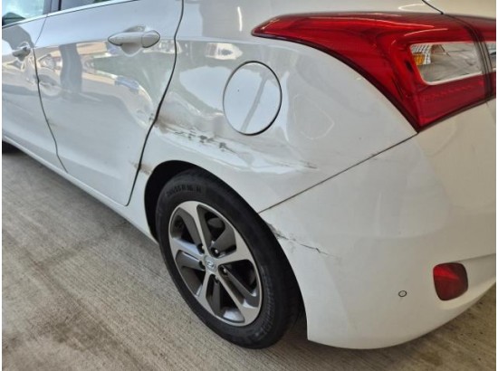 2016 Hyundai i30 blue Passion