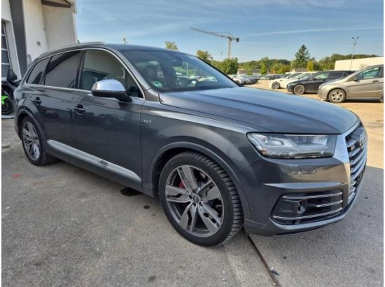 2016 Audi SQ7 4.0 TDI quattro 2016 Audi SQ7 4.0 TDI quattro