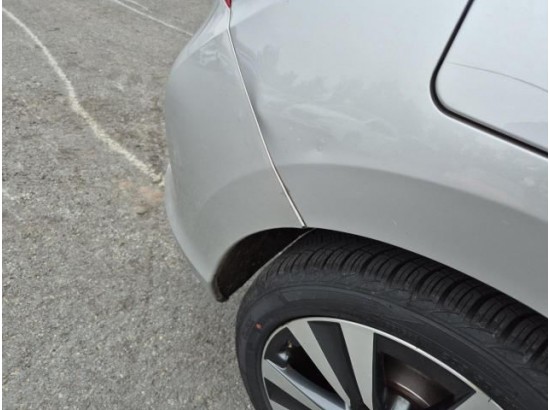 2017 Nissan Pulsar N-Connecta 2017 Nissan Pulsar N-Connecta