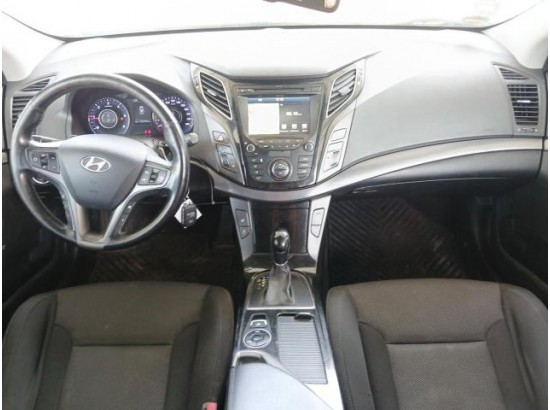 2015 Hyundai i40 cw blue Trend 2015 Hyundai i40 cw blue Trend