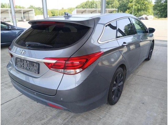 2015 Hyundai i40 cw blue Trend 2015 Hyundai i40 cw blue Trend