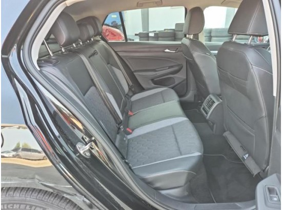 2025 Volkswagen Golf VIII Lim. 1.5 TSI 85 kW Goal 2025 Volkswagen Golf VIII Lim. 1.5 TSI 85 kW Goal