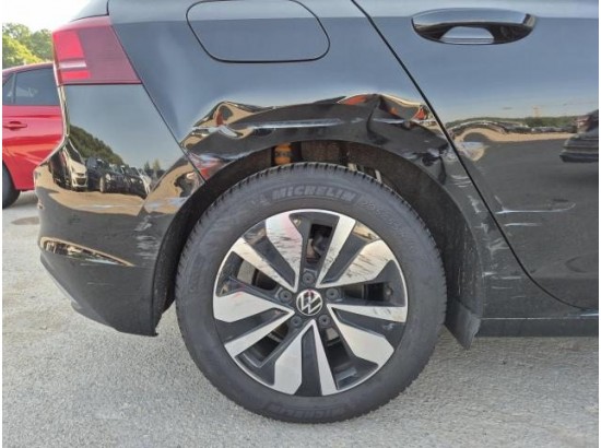 2025 Volkswagen Golf VIII Lim. 1.5 TSI 85 kW Goal 2025 Volkswagen Golf VIII Lim. 1.5 TSI 85 kW Goal