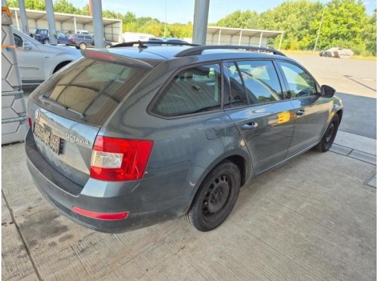 2016 Skoda Octavia Combi Ambition 2016 Skoda Octavia Combi Ambition