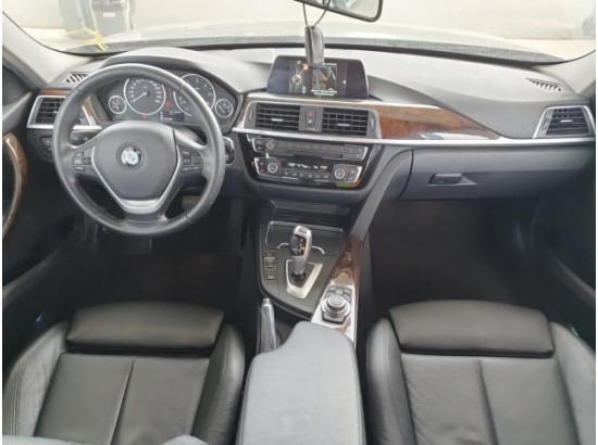 2017 BMW 3er Touring 320d Efficient Dynamics Luxury Line 2017 BMW 3er Touring 320d Efficient Dynamics Luxury Line