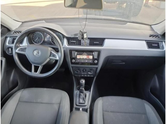 2015 Skoda Rapid Spaceback Ambition 2015 Skoda Rapid Spaceback Ambition