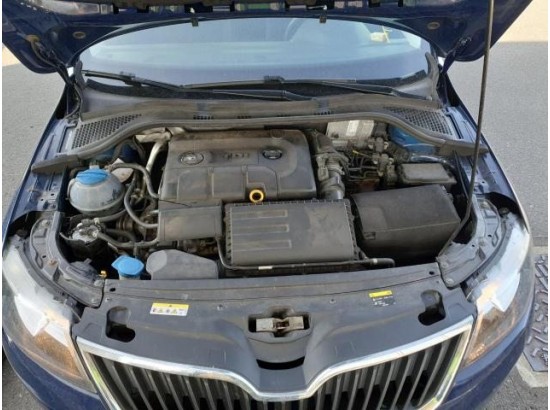 2015 Skoda Rapid Spaceback Ambition 2015 Skoda Rapid Spaceback Ambition