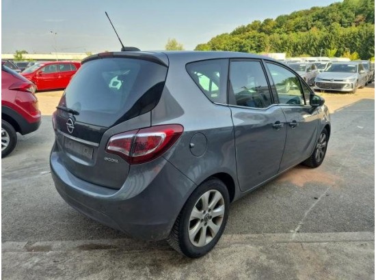 2016 Opel Meriva B Innovation 2016 Opel Meriva B Innovation