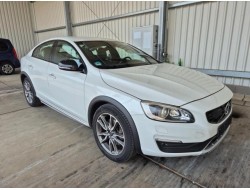 2016 Volvo S60 Cross Country Summum