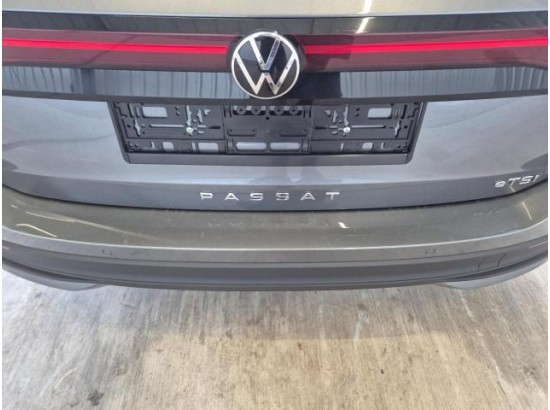2025 Volkswagen Passat Variant 1.5 eTSI 110 kW 2025 Volkswagen Passat Variant 1.5 eTSI 110 kW