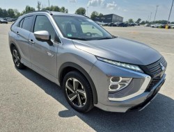 2023 Mitsubishi Eclipse Cross Plus Select Hybrid 4WD
