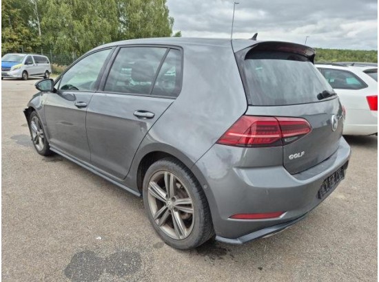 2019 Volkswagen Golf VII Lim. Highline BMT/Start-Stopp 2019 Volkswagen Golf VII Lim. Highline BMT/Start-Stopp