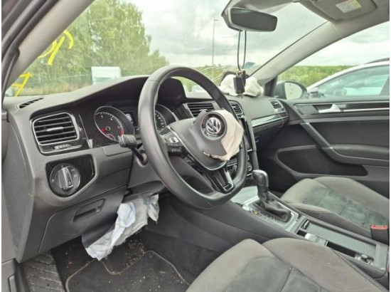 2019 Volkswagen Golf VII Lim. Highline BMT/Start-Stopp 2019 Volkswagen Golf VII Lim. Highline BMT/Start-Stopp