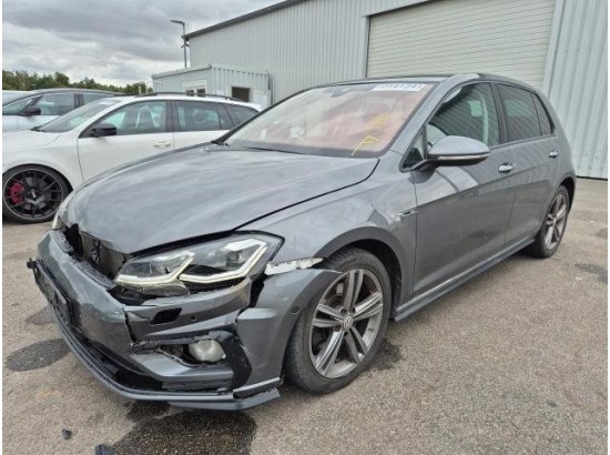 2019 Volkswagen Golf VII Lim. Highline BMT/Start-Stopp 2019 Volkswagen Golf VII Lim. Highline BMT/Start-Stopp