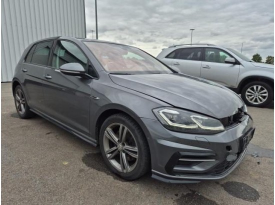 2019 Volkswagen Golf VII Lim. Highline BMT/Start-Stopp 2019 Volkswagen Golf VII Lim. Highline BMT/Start-Stopp