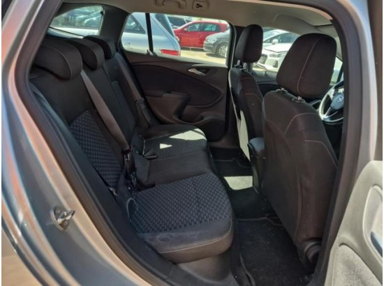 2019 Opel Astra K Sports Tourer Business Start/Stop 2019 Opel Astra K Sports Tourer Business Start/Stop