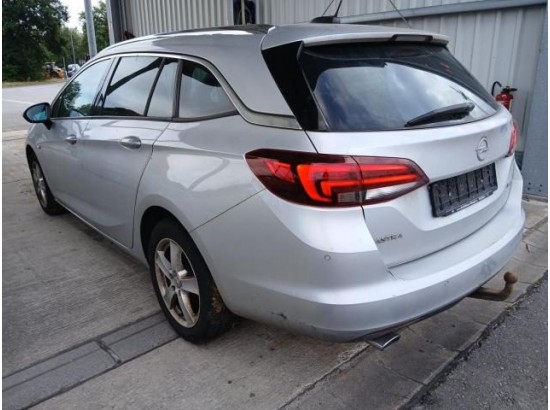 2017 Opel Astra K Sports Tourer Dynamic Start/Stop 2017 Opel Astra K Sports Tourer Dynamic Start/Stop