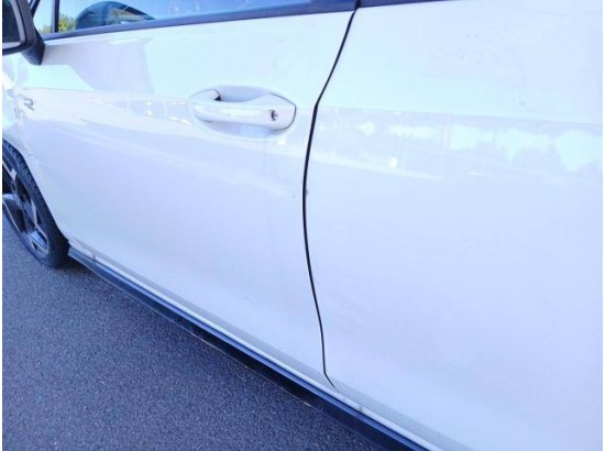 2025 Volkswagen Golf VIII Lim. 1.5 eTSI 110 kW R-Line 2025 Volkswagen Golf VIII Lim. 1.5 eTSI 110 kW R-Line