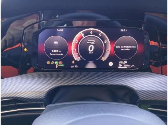 2025 Volkswagen Golf VIII Lim. 1.5 eTSI 110 kW R-Line 2025 Volkswagen Golf VIII Lim. 1.5 eTSI 110 kW R-Line
