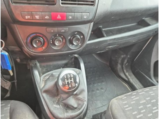 2015 Opel Combo D Kasten L1H1 2,2t 2015 Opel Combo D Kasten L1H1 2,2t