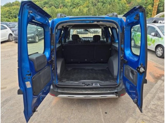 2017 Dacia Dokker Stepway 2017 Dacia Dokker Stepway