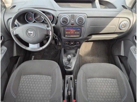 2017 Dacia Dokker Stepway 2017 Dacia Dokker Stepway