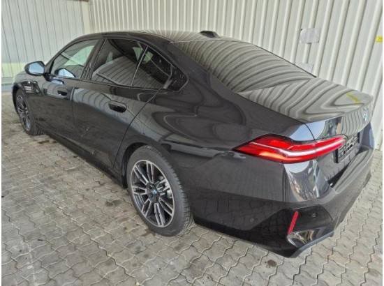 2025 BMW 5er Lim. 520 d M Sport 2025 BMW 5er Lim. 520 d M Sport