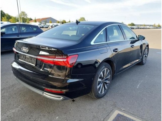 2022 Audi A6 Lim. 50 TFSI e quattro basis