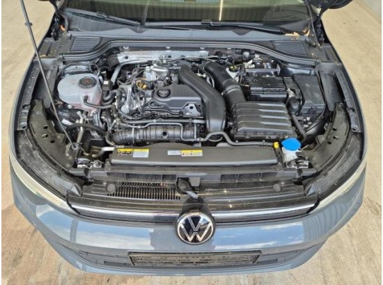 2025 Volkswagen Golf VIII Lim. 1.5 eTSI 110 kW Life 2025 Volkswagen Golf VIII Lim. 1.5 eTSI 110 kW Life
