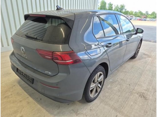 2025 Volkswagen Golf VIII Lim. 1.5 eTSI 110 kW Life 2025 Volkswagen Golf VIII Lim. 1.5 eTSI 110 kW Life