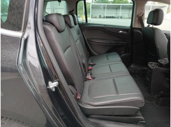 2016 Opel Zafira C Tourer Business Innovation 2016 Opel Zafira C Tourer Business Innovation