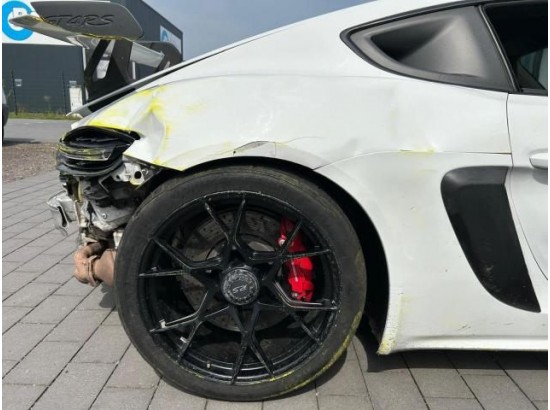 2022 Porsche 718 Cayman GT4 RS 2022 Porsche 718 Cayman GT4 RS