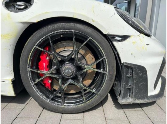2022 Porsche 718 Cayman GT4 RS 2022 Porsche 718 Cayman GT4 RS
