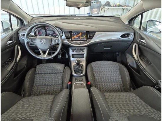 2018 Opel Astra K Sports Tourer Edition