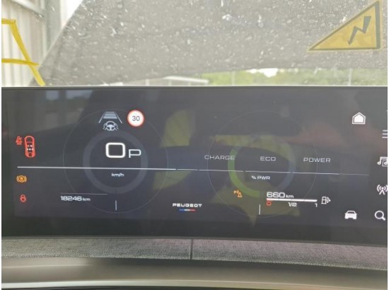 2025 Peugeot 3008 Hybrid 136 GT