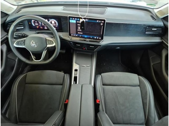2025 Volkswagen Passat Variant 2.0 TDI 110 kW Business 2025 Volkswagen Passat Variant 2.0 TDI 110 kW Business
