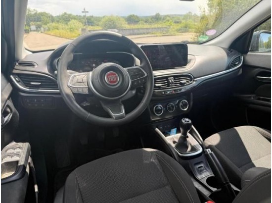 2022 FIAT Tipo Business 2022 FIAT Tipo Business