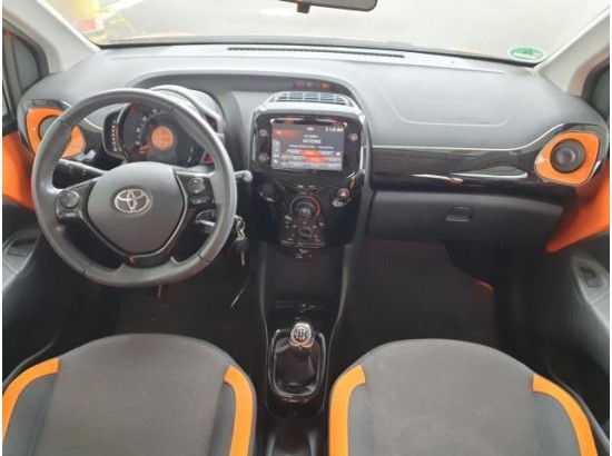 2019 Toyota AYGO x-cite