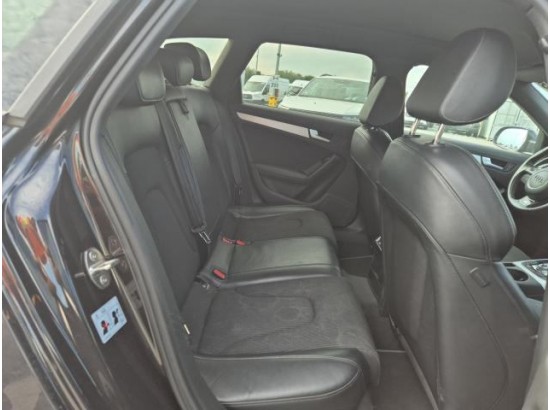 2015 Audi A4 Avant S line Sportpaket / plus quattro 2015 Audi A4 Avant S line Sportpaket / plus quattro