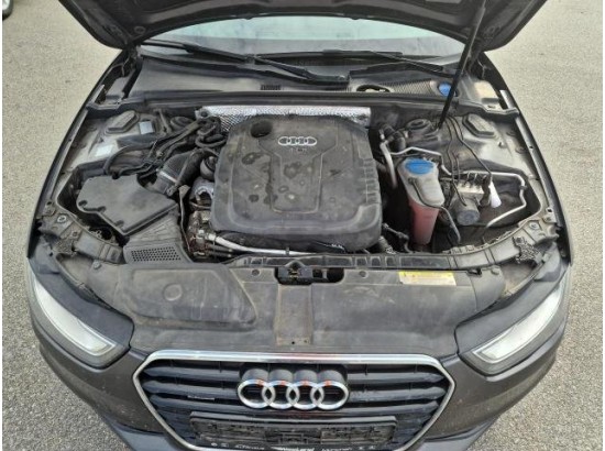 2015 Audi A4 Avant S line Sportpaket / plus quattro 2015 Audi A4 Avant S line Sportpaket / plus quattro
