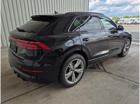 2024 Audi Q8 60 TFSI e quattro